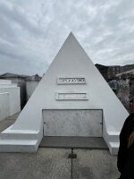 Tomb bought by Nicolas Cage